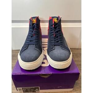 This is a Nike SB Zoom Blazer Mid Premium "Deconstructed - Barcelona" skate shoe